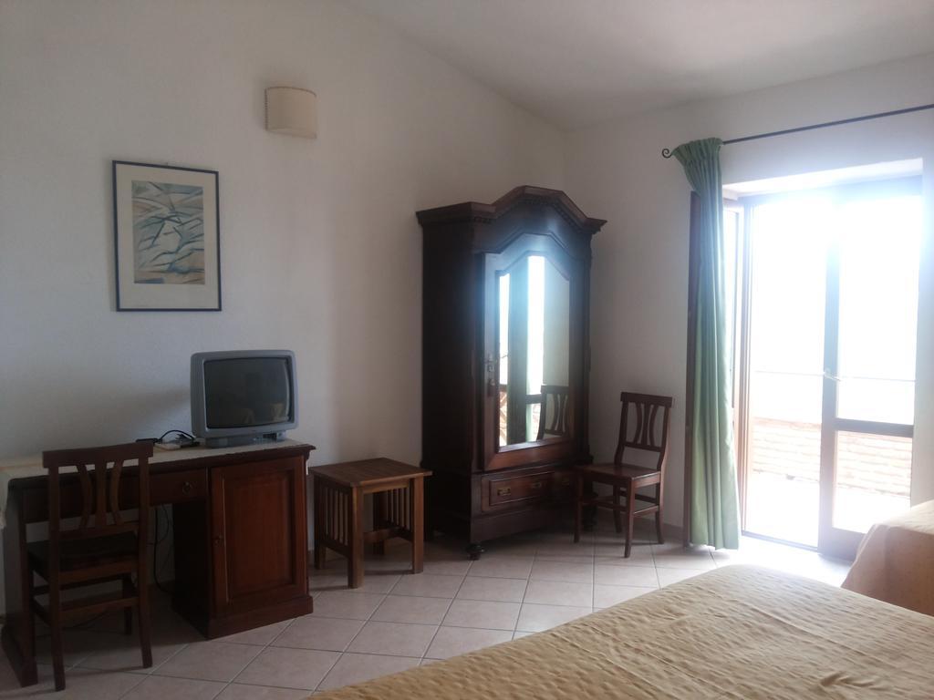 Agriturismo La Mancosa 폴리카 객실 사진